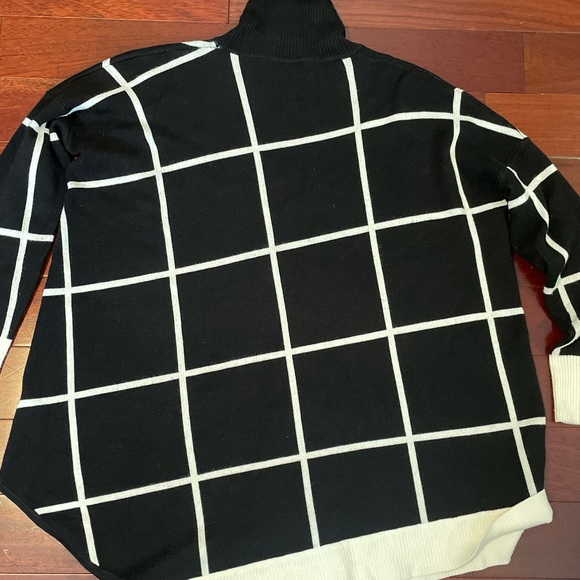 Elena Wang women’s turtle neck sweater size M 80% viscose - Picture 11 of 12